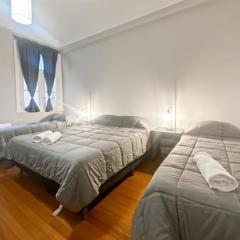 Ayres Suites Alsina 543 - Habitación Cuádruple Clásica - 43