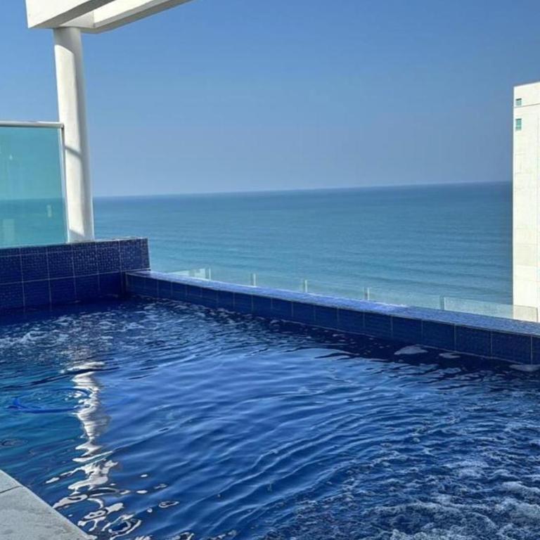 Acogedor apartamento - Three-Bedroom Apartment - 8
