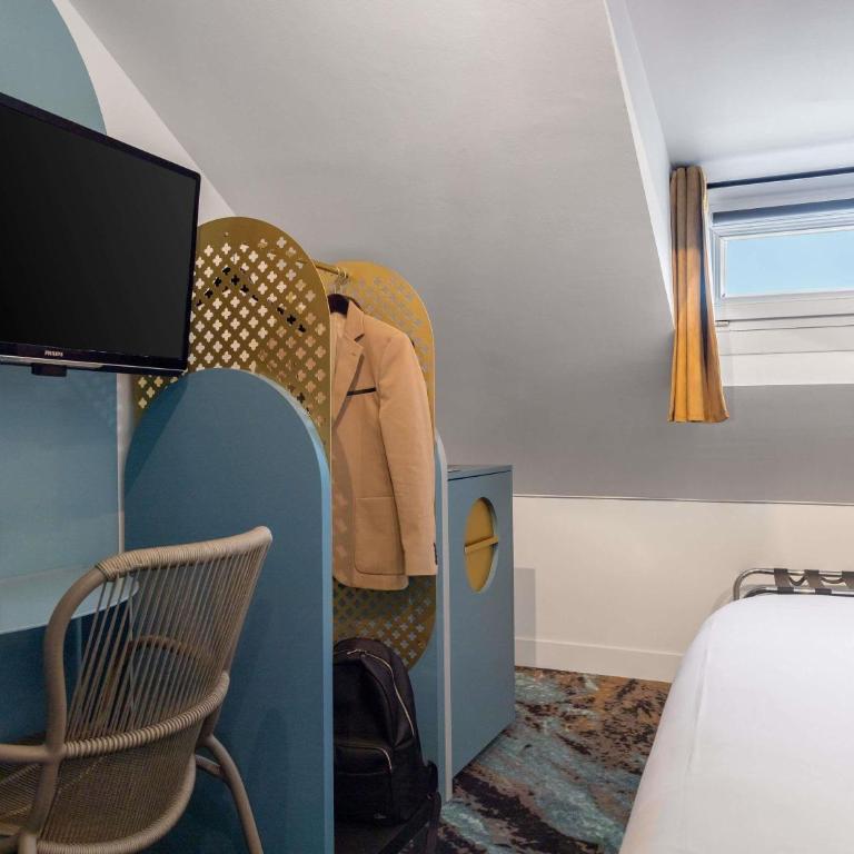 Mercure Annecy Centre - Chambre Classique Mansardée avec Lit Double - 3