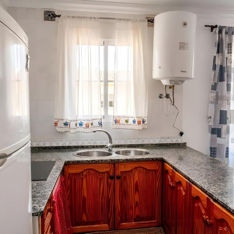 Apartamento cerca de la playa solo alquilamos familias y parejas - Apartment - 8