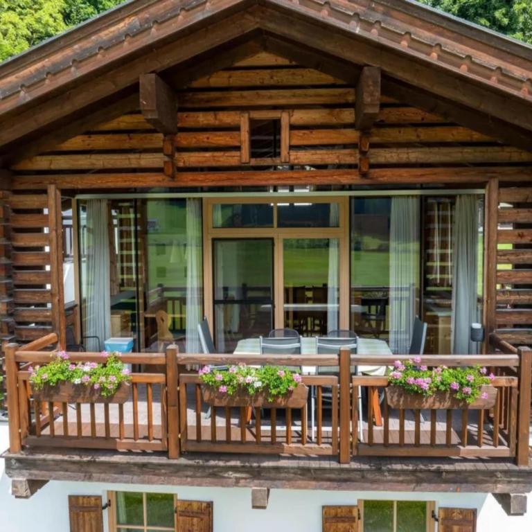 Pinzgau Ski Chalet Retreat with Balcony - Maison de Vacances 4 Chambres - 36