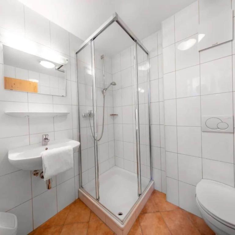 Pinzgau Ski Chalet Retreat with Balcony - Maison de Vacances 4 Chambres - 21