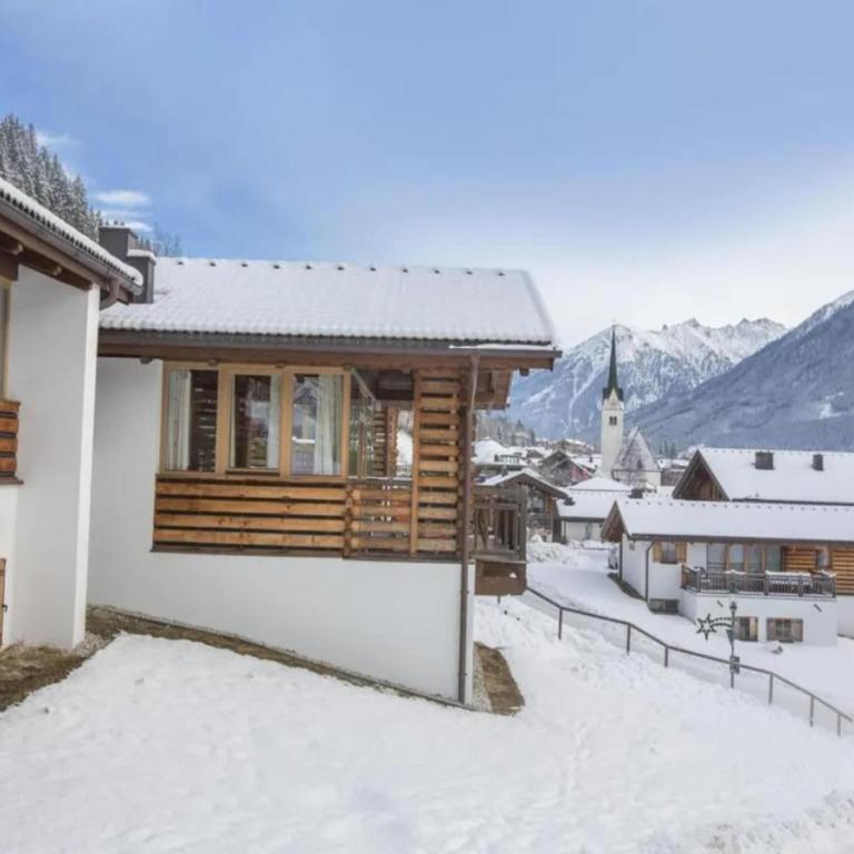 Pinzgau Ski Chalet Retreat with Balcony - Maison de Vacances 4 Chambres - 38