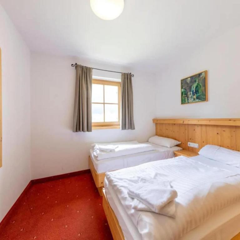 Pinzgau Ski Chalet Retreat with Balcony - Maison de Vacances 4 Chambres - 15