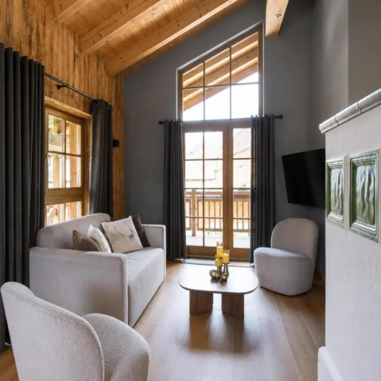 Elegant Alpine Chalet for 10 Guests - Maison de Vacances 4 Chambres - 1