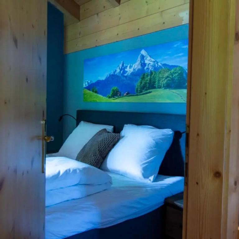 Elegant Alpine Chalet for 10 Guests - Maison de Vacances 4 Chambres - 13