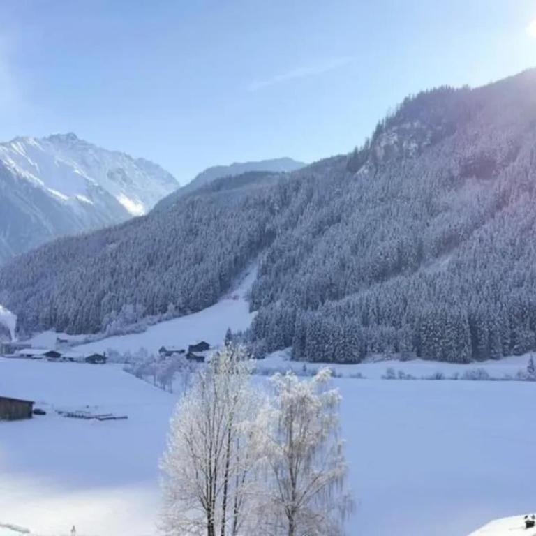 Charming Detached Chalet in Wald im Pinzgau - Maison de Vacances 4 Chambres - 35