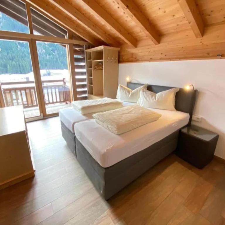 Scenic Alpine Chalet in Wald im Pinzgau - Maison de Vacances 3 Chambres - 3