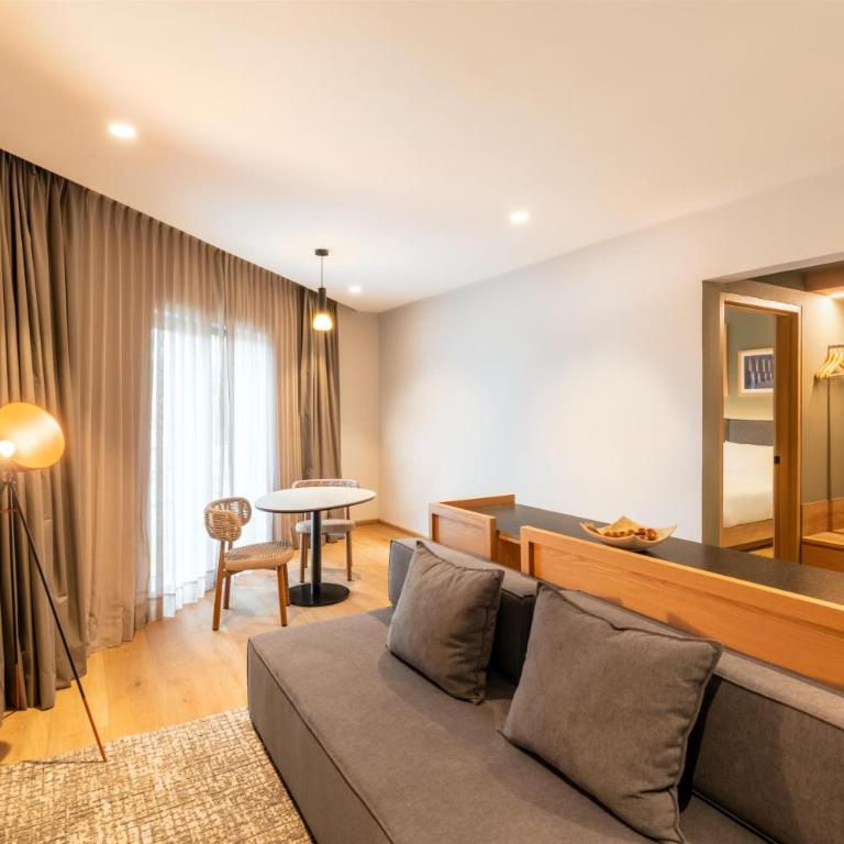 Hilton Garden Inn Tijuana Airport - Suite de 1 dormitorio - 1 cama extragrande - 6