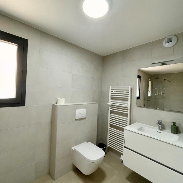 1-bedroom apartment near the city center and amenities - Appartamento con 2 Camere da Letto - 10