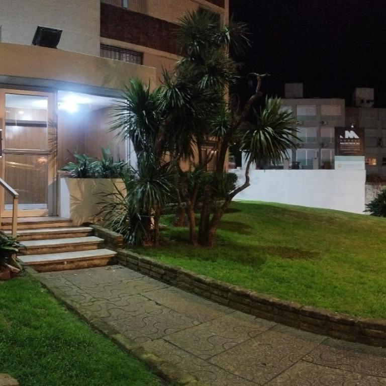 Mai - One-Bedroom Apartment - 50
