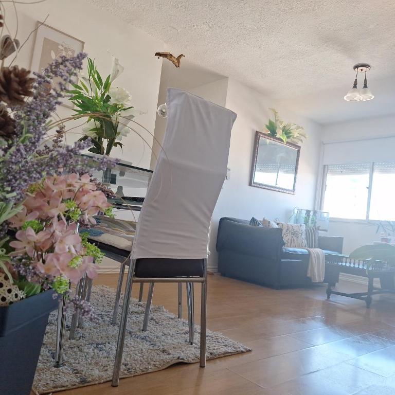 Mai - One-Bedroom Apartment - 58