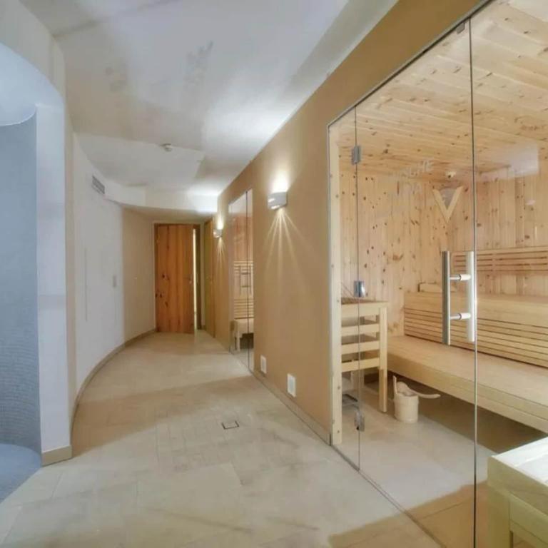 Modern Neukirchen Apartment for 8 - Ferienhaus mit 3 Schlafzimmern - 39