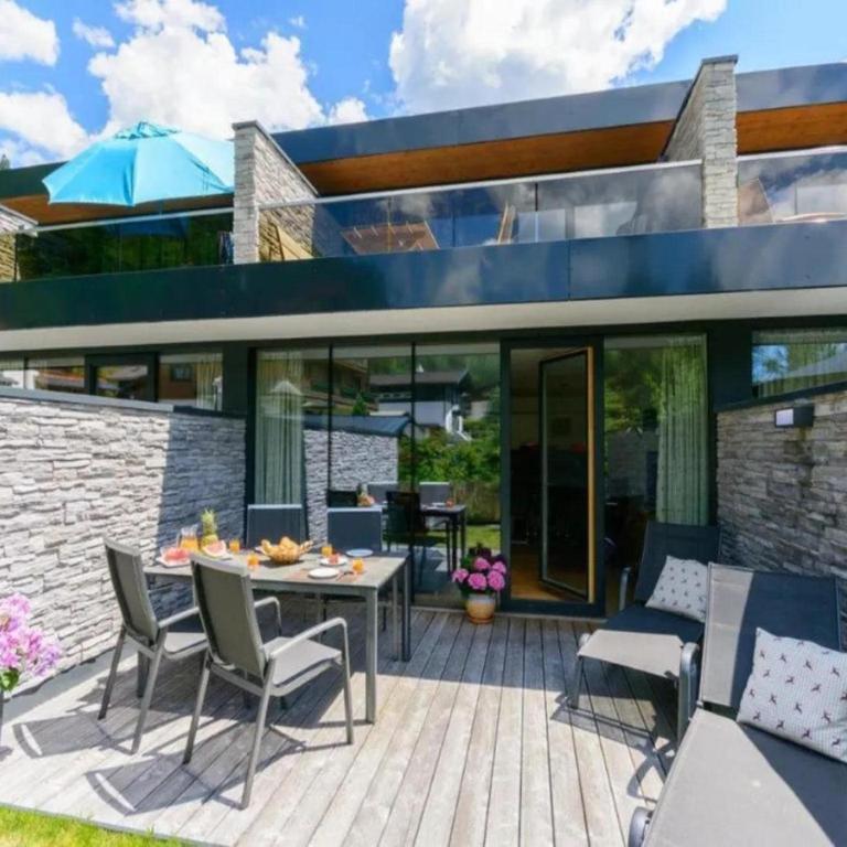 Stylish Neukirchen Home for 8 Guests - Ferienhaus mit 3 Schlafzimmern - 4