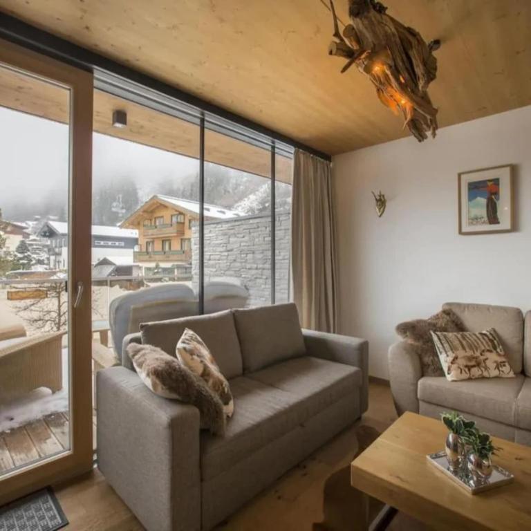 Contemporary Alpine Stay in Neukirchen - Ferienhaus mit 3 Schlafzimmern - 9