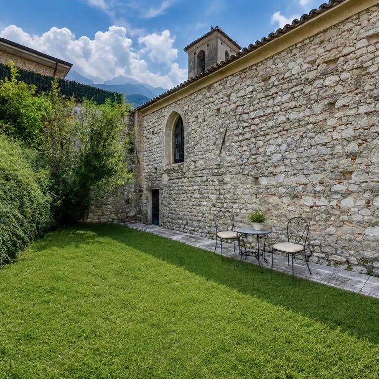 Absentia 1763 Garda Boutique Home - Lake front - Appartamento con Vista Lago - 13