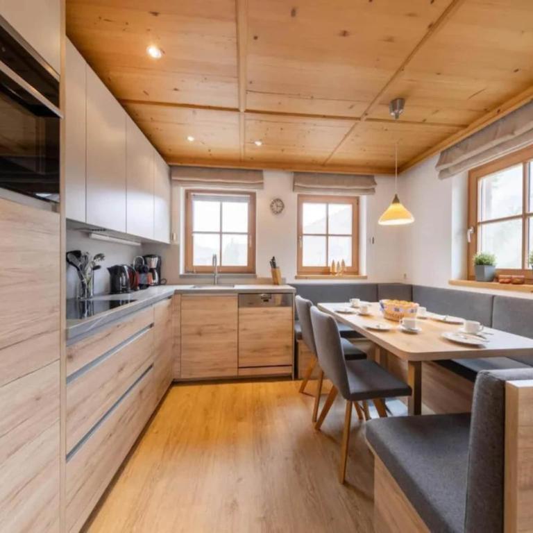 Premium Mountain Chalet for 10 - Casa de 4 dormitorios - 14