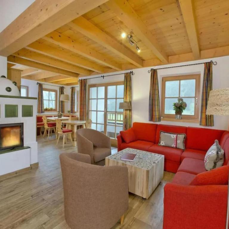 Scenic Valley Chalet in Austria - Maison de Vacances 4 Chambres - 1