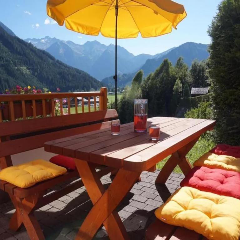 Scenic Valley Chalet in Austria - Maison de Vacances 4 Chambres - 5