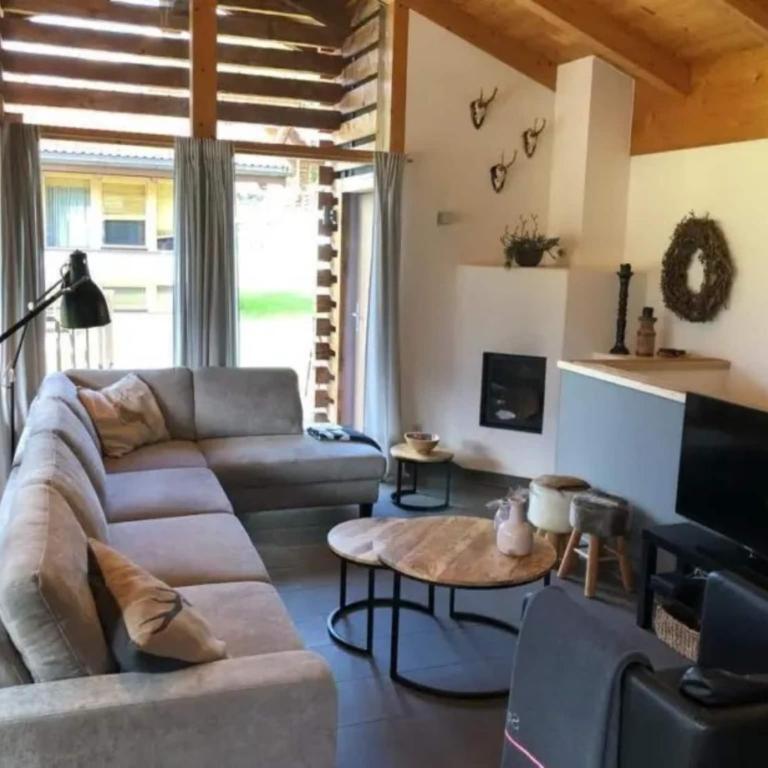 Austrian Valley Chalet Retreat - Ferienhaus mit 4 Zimmern - 2