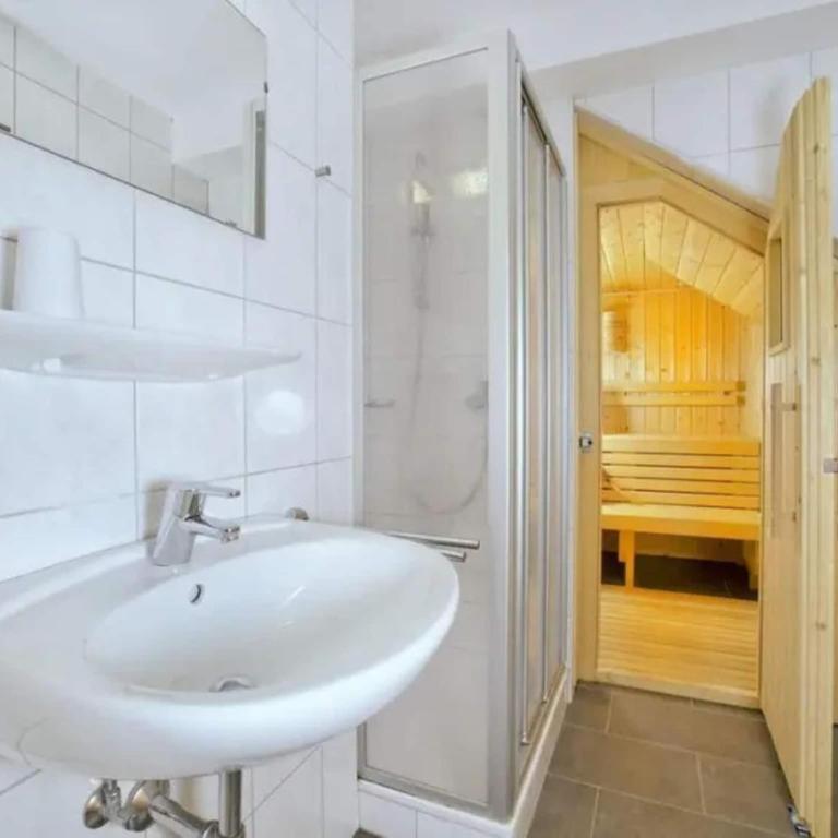 Schoneben Alpine Holiday Home - Maison de Vacances 4 Chambres - 22