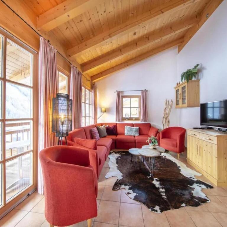 Spacious Chalet with Parking - Maison de Vacances 4 Chambres - 8