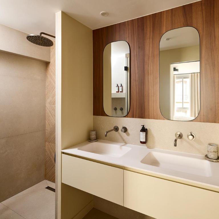 An Incredible 3-Bed 3-Bath at the Trocadéro - Eiffel Tower - Appartement - 16