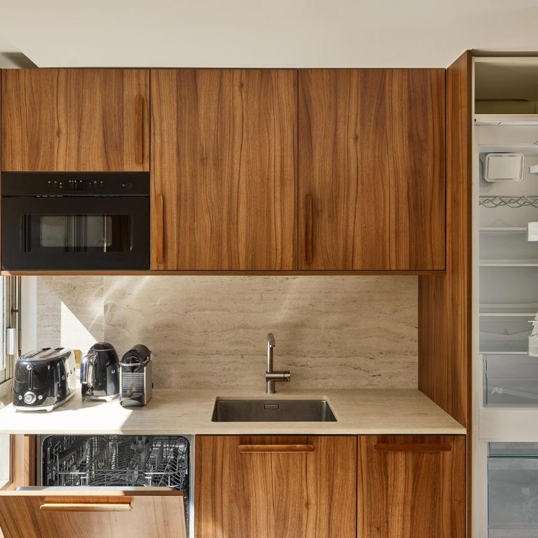 An Incredible 3-Bed 3-Bath at the Trocadéro - Eiffel Tower - Appartement - 9