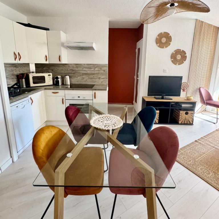 Charmant T2 proche port ! Terrasse plancha wifi ! - Apartment mit 1 Schlafzimmer - 3