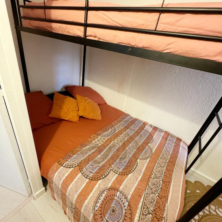 Charmant T2 proche port ! Terrasse plancha wifi ! - Apartment mit 1 Schlafzimmer - 24