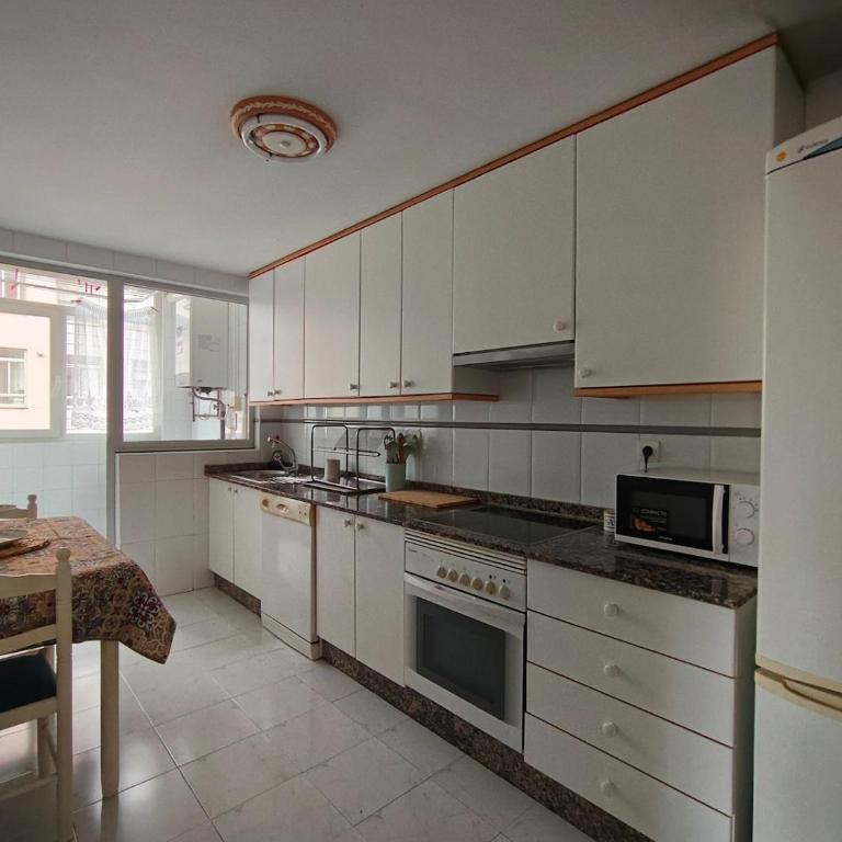 Piso familiar junto a la ría - Apartamento de 3 dormitorios - 2