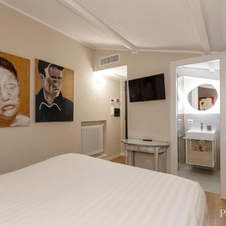 Restart Accommodations Rome - Colosseum Three-Bedroom Apartment with Terrace - 26
