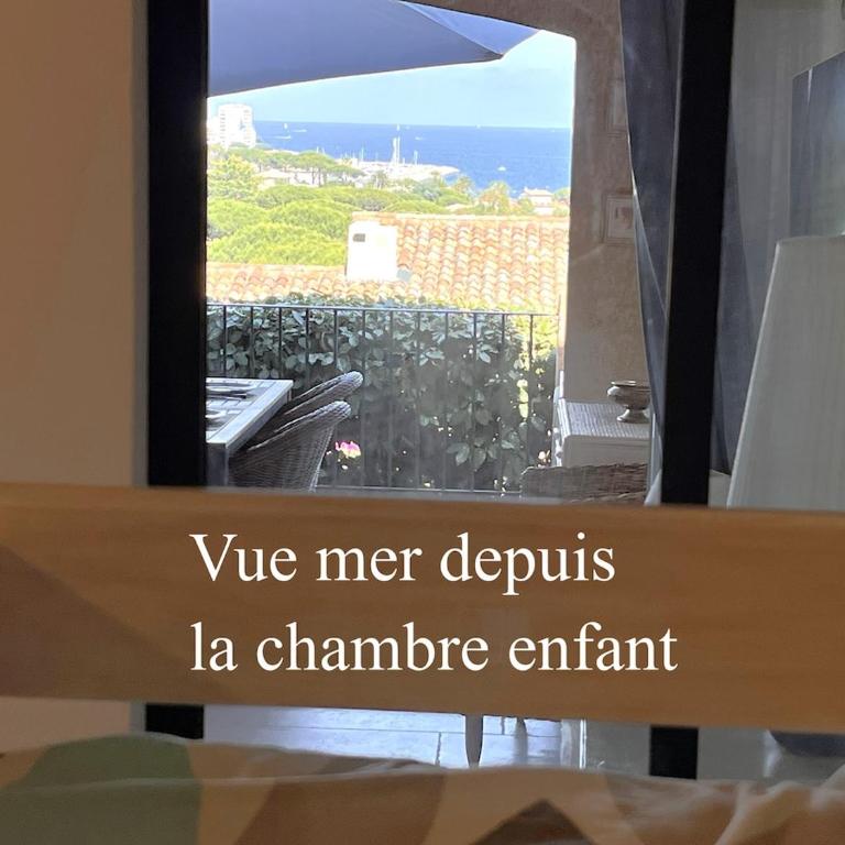 Vue mer - piscine - plage à 5 minutes - parking - 2 chambres - Appartement 2 Chambres - 9