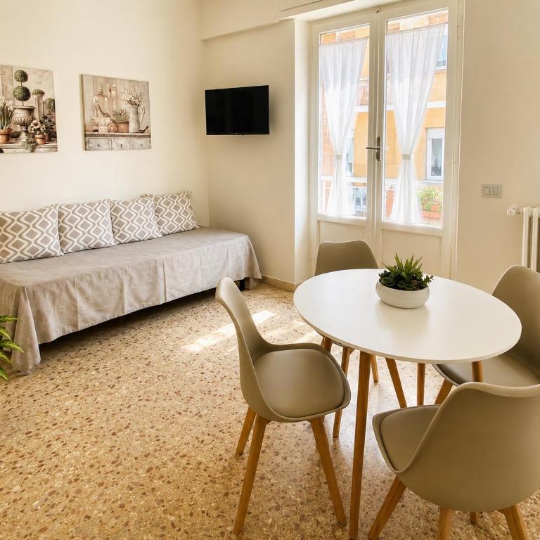 Rome Vacation Glicini - Apartamento Deluxe de 1 dormitorio - 2