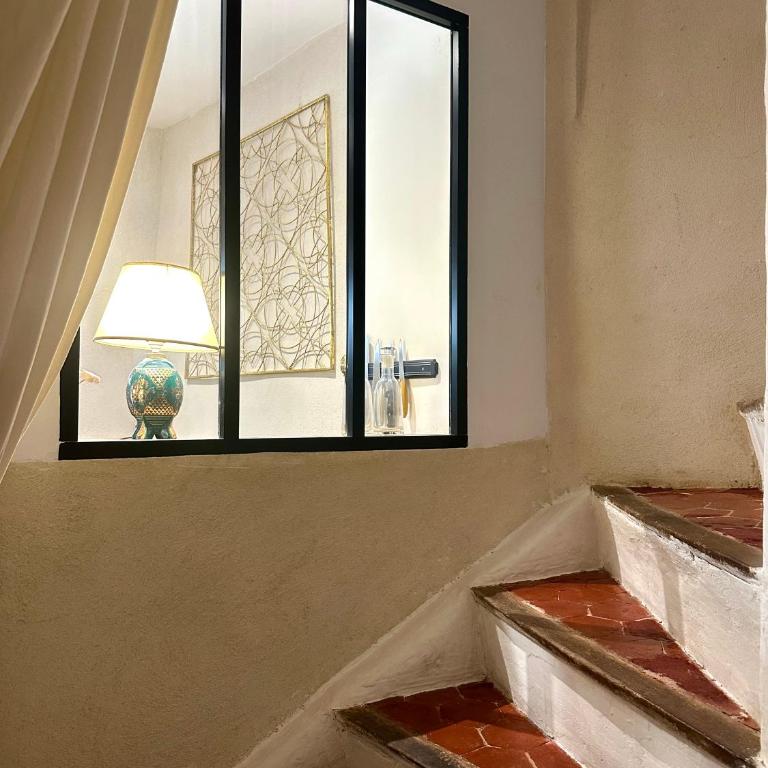 Charmante maison climatisée avec 2x ch et 2x sdb - Maison 2 Chambres - 11