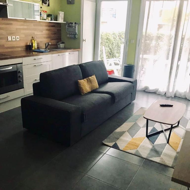 Appartement 60 m² avec parking – proche centre de Colmar - Appartement 2 Chambres - 4