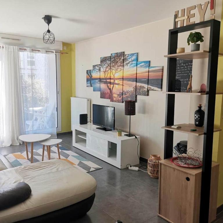 Appartement 60 m² avec parking – proche centre de Colmar - Appartement 2 Chambres - 5