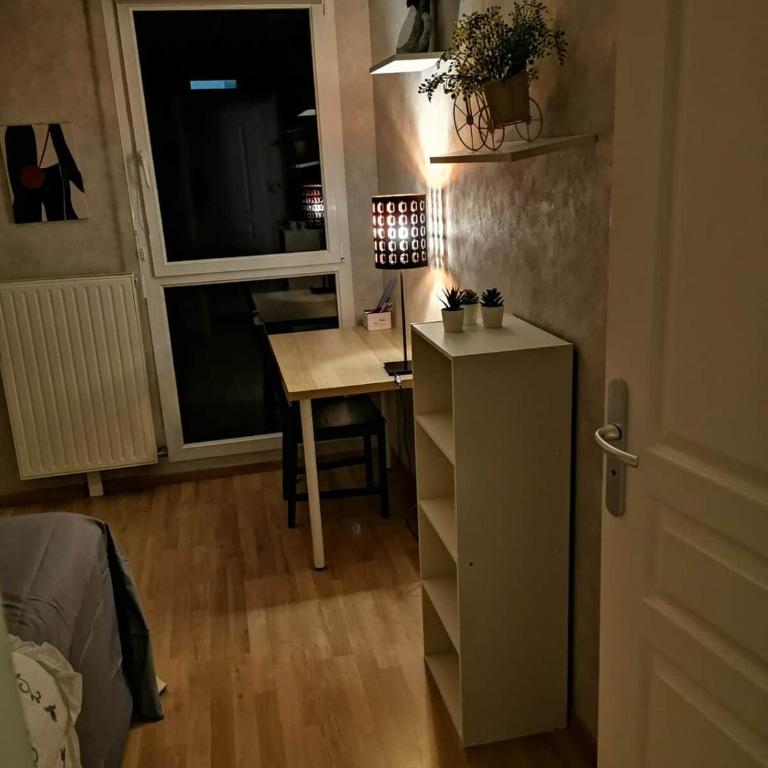 Appartement 60 m² avec parking – proche centre de Colmar - Appartement 2 Chambres - 9