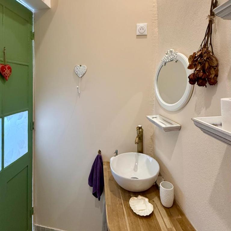 Charmante maison climatisée avec 2x ch et 2x sdb - Maison 2 Chambres - 15