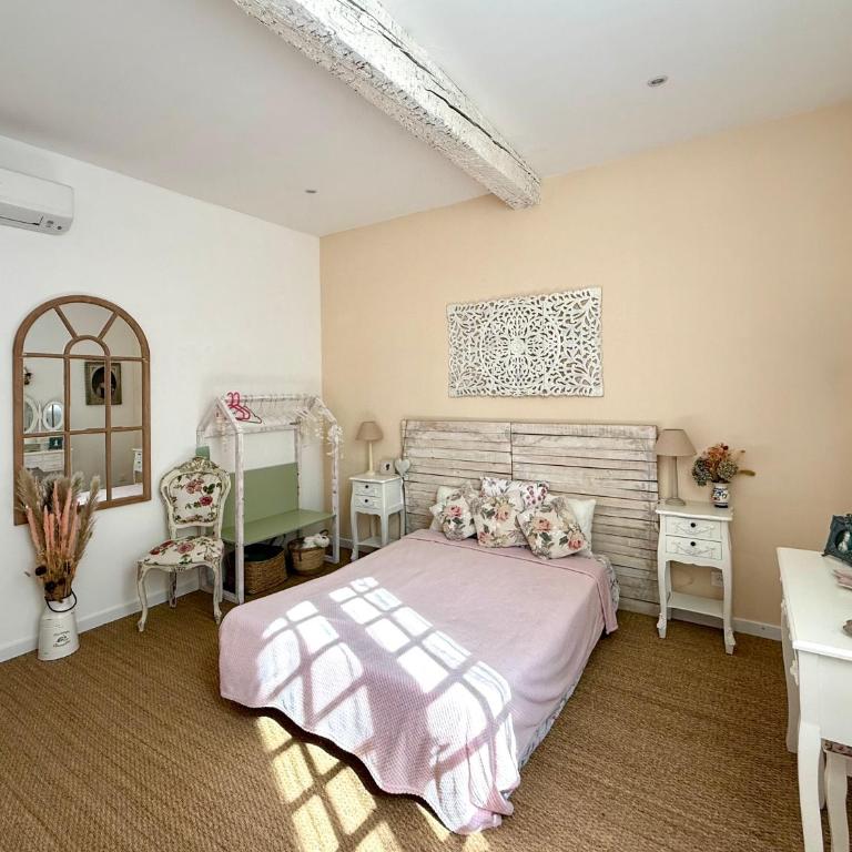 Charmante maison climatisée avec 2x ch et 2x sdb - Maison 2 Chambres - 23