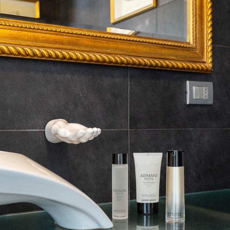 The Boutique Houses - Duomo Luxury Apartment Milan - Private Parking - Galleria - City Center - Monolocale Superior - 4