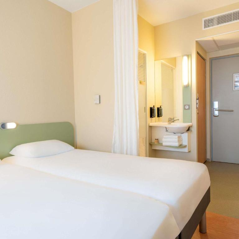 Ibis budget Les Sables d'Olonne - Chambre Lits Jumeaux - 6