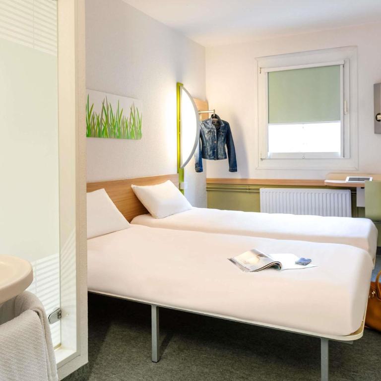 Ibis budget Les Sables d'Olonne - Chambre Lits Jumeaux - 9