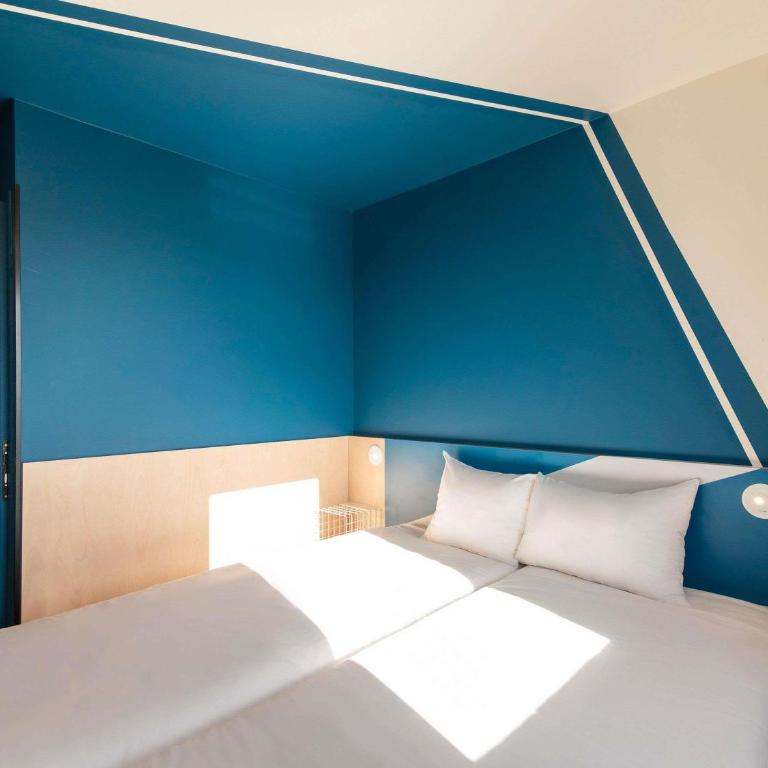 ibis budget Lyon Centre Confluence - Standard Double Room - 1
