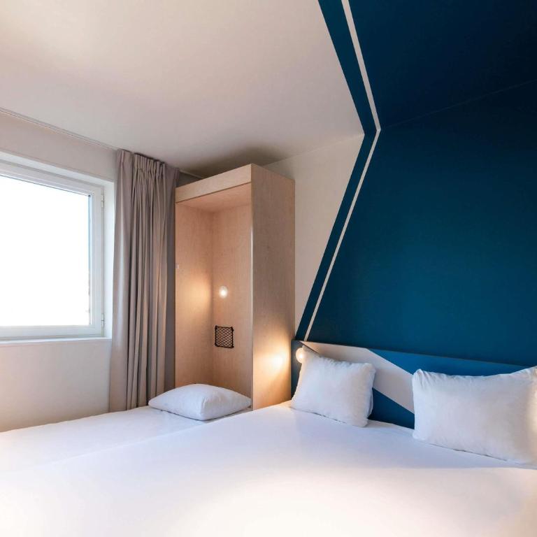 ibis budget Lyon Centre Confluence - Triple Room - 7