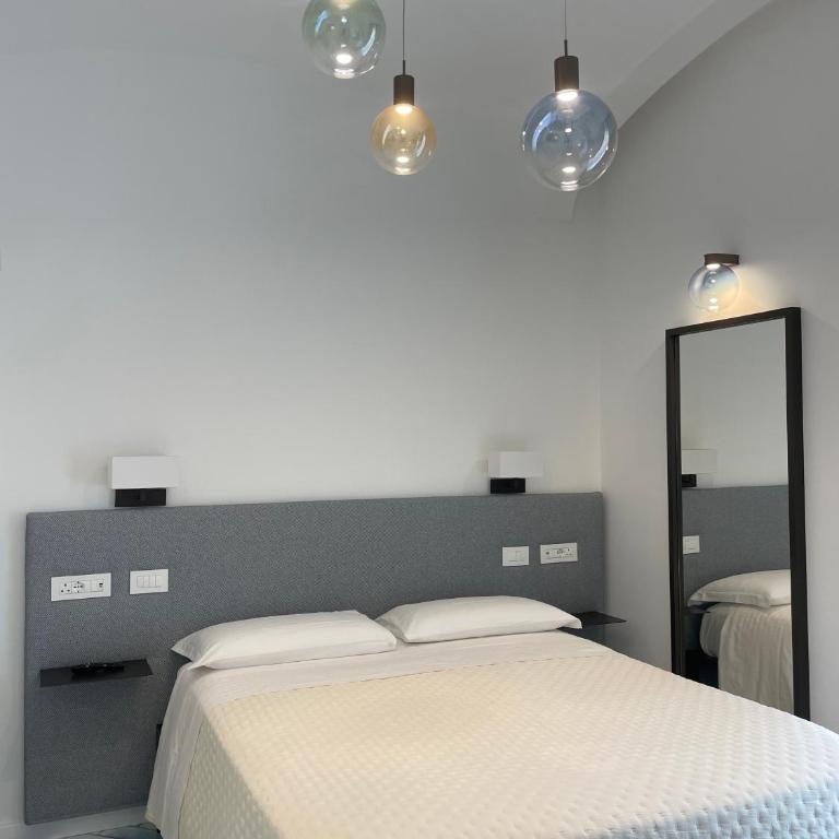 Residenza Dea Amalfi - Two-Bedroom Suite - 9