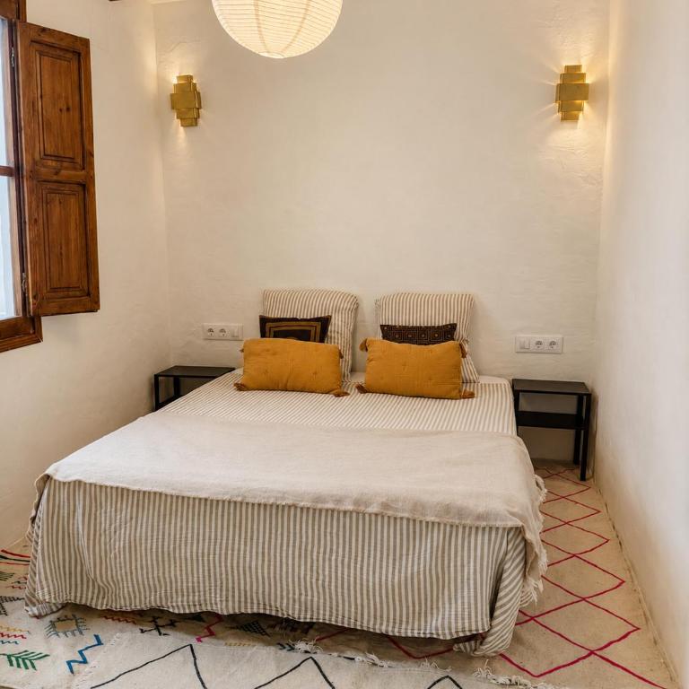 Spacious 4 bedroom townhouse with terraces and garage - Haus mit 5 Schlafzimmern - 15