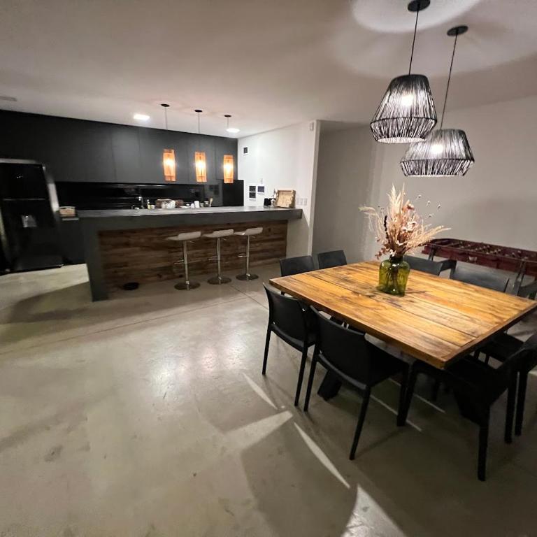 Casa Mirador del Lago - Four-Bedroom House - 11