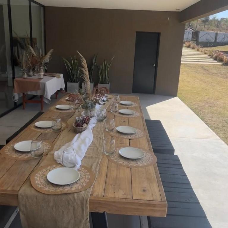 Casa Mirador del Lago - Four-Bedroom House - 12