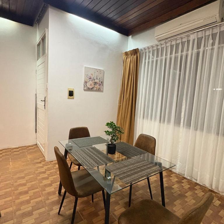Casa céntrica de 5 habitaciones hasta 13 personas - Casa con 1 dormitorio - 2